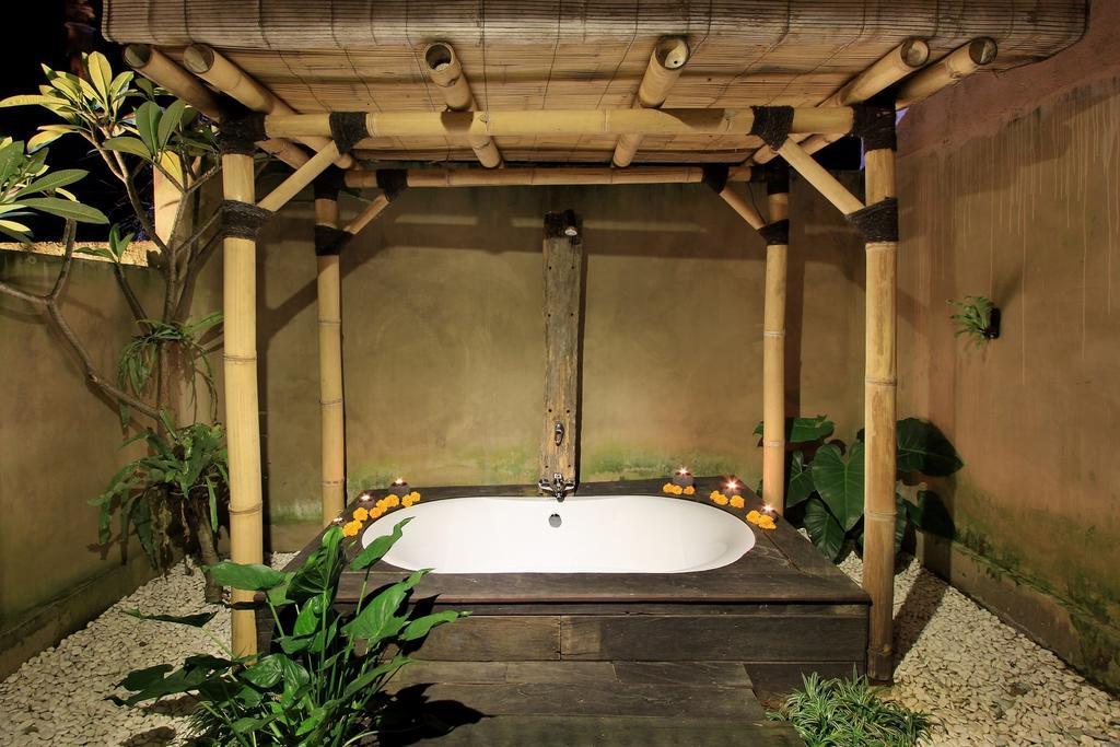 Rumah Tyang Pousada *